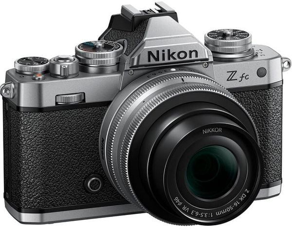 Nikon Z fc + Z 16-50mm, Mới 99% (Fullbox likenew Màu Hồng  )