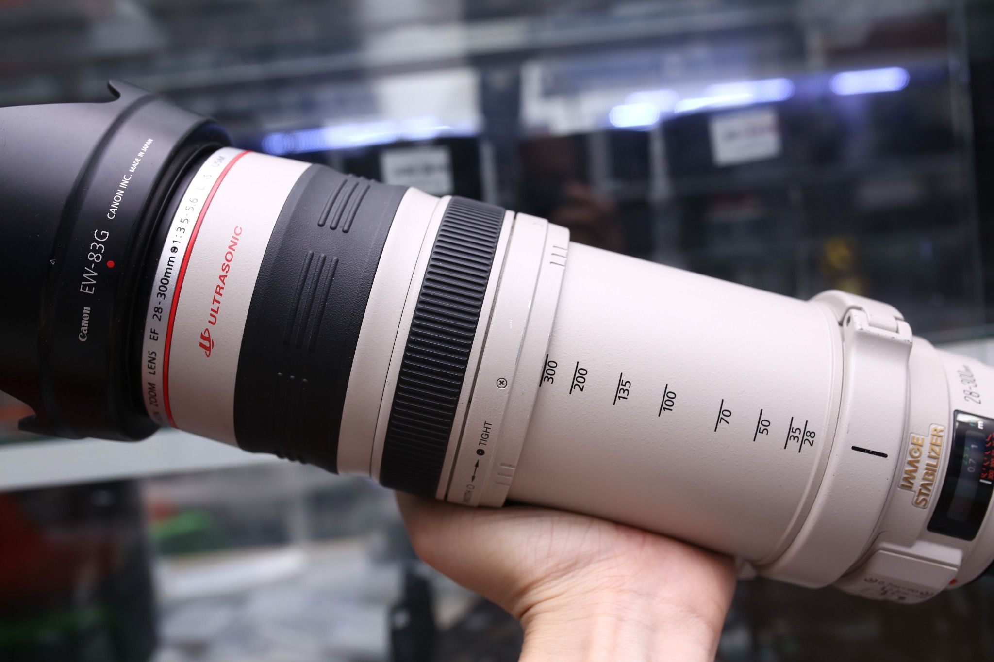 Bouchon D'objectif 77 Mm Vhbw - Compatible Canon EF 28-300mm 3.5-5.6L IS USM - Protection Poussière Et Rayures, Fixation Snap-on - 5
