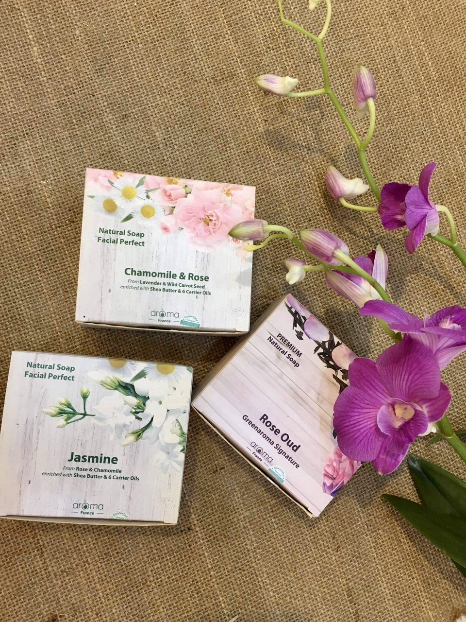 Xà phòng handmade Cao Cấp quý hiếm Hồng Trầm Hương - Rose Oud Handcrafted Soap  - Xà phòng thiên nhiên Aroma - Xà phòng thủ công hồng trầm hương