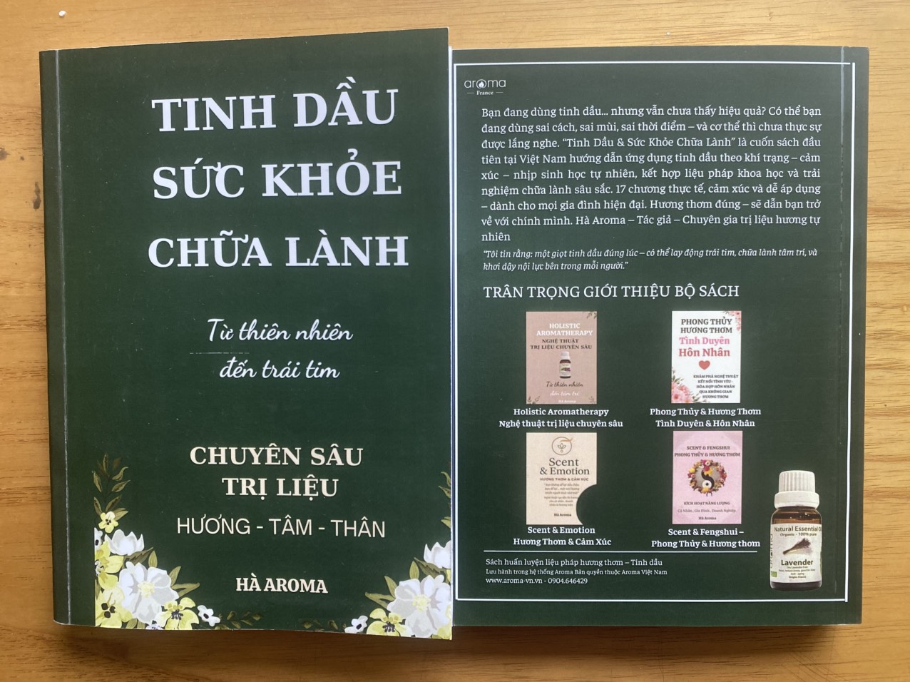 BỘ SÁCH TINH DẦU AROMA - LIỆU PHÁP TOÀN DIỆN 3 CUỐN TỪ CƠ BẢN ĐẾN CHUYÊN SÂU