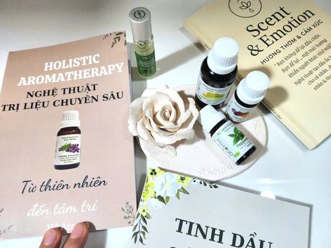 SÁCH  Scent & Emotion – Hương Thơm & Cảm Xúc - Nghệ thuật tạo dấu ấn mùi riêng biệt cho Cá nhân, Doanh nhân & Thương hiệu cảm xúc