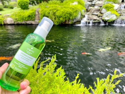 Dầu Massage Oải Hương Hương Thảo Lavender Rosemary Aroma 100% Thiên Nhiên – Bí Quyết Cho Làn Da Khỏe Mạnh Và Tinh Thần Thư Thái