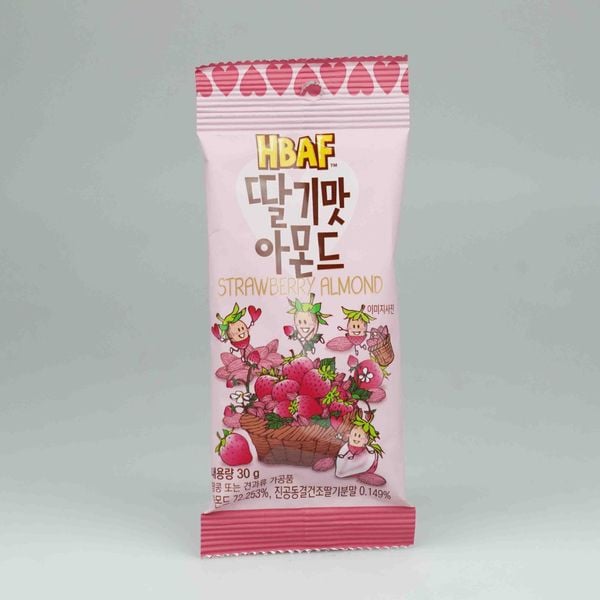 Hạt hạnh nhân tẩm dâu tây Tom's Farm