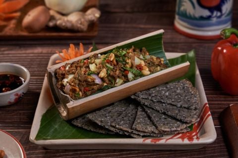  Bò Bằm Xào Lá Nghệ Xúc Bánh Đa 