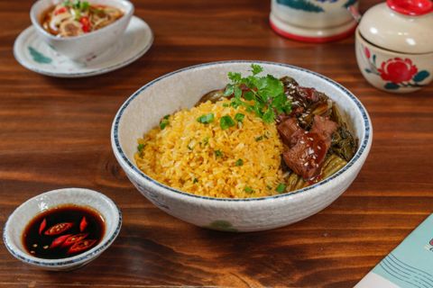  Cơm Chiên Dưa Bò 