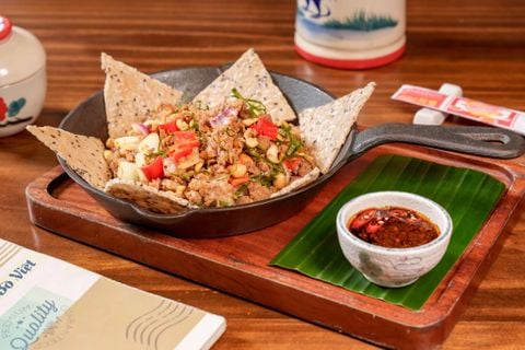  Bò Bằm Xào Lá Nghệ Xúc Bánh Đa 