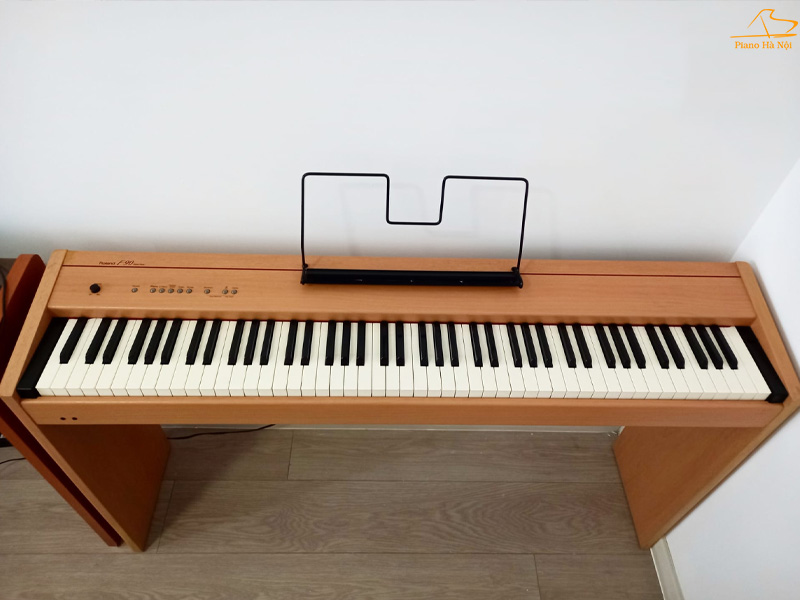 Piano Roland F90 – Piano Hà Nội