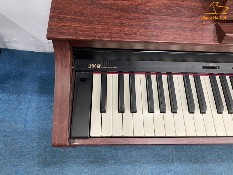 Piano Roland HP305 – Piano Hà Nội