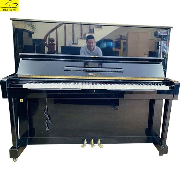 PIANO WAGNER W26