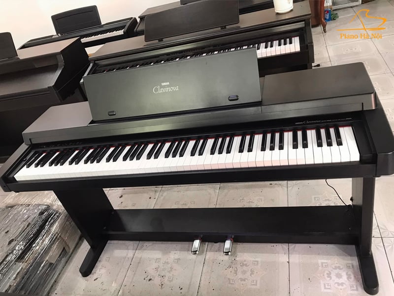 Piano Yamaha CLP 360 – Piano Hà Nội