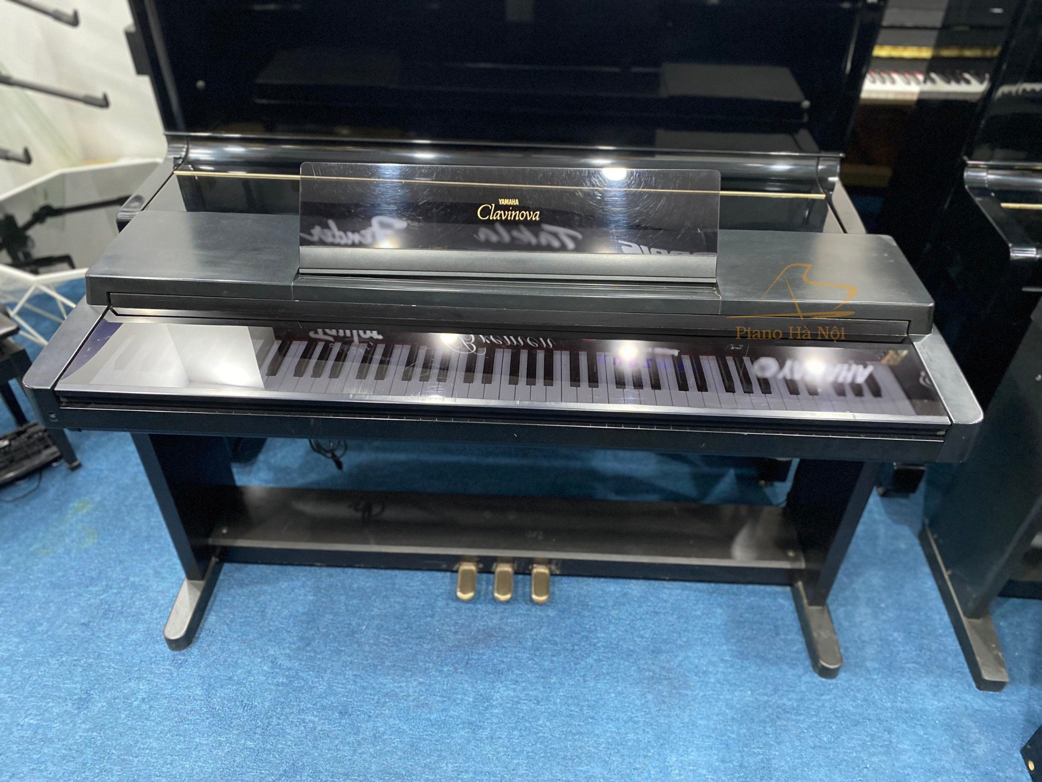 Đàn Piano Điện Yamaha CLP 560 Giảm Giá Sốc Tại Piano Hà Nội – Piano Hà Nội