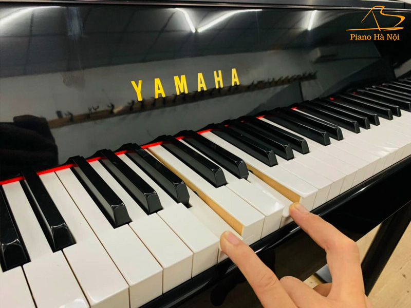 Piano Yamaha DGP 5 - Giá tốt tại Piano Hà Nội