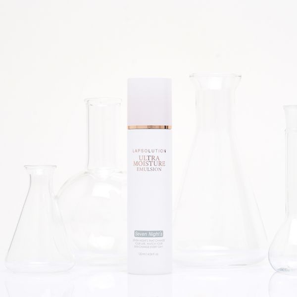 Nhũ tương dưỡng ẩm Seven Night's Lap Solution Ultra Moisture Emulsion