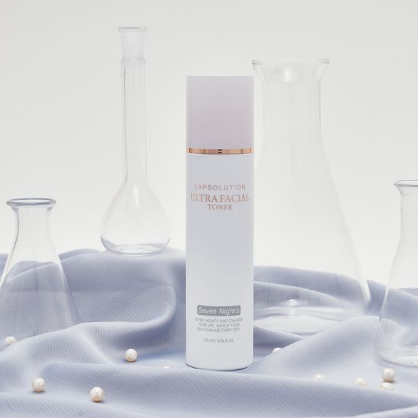 Nước hoa hồng dưỡng ẩm Seven Night's Lap Solution Ultra Facial Toner
