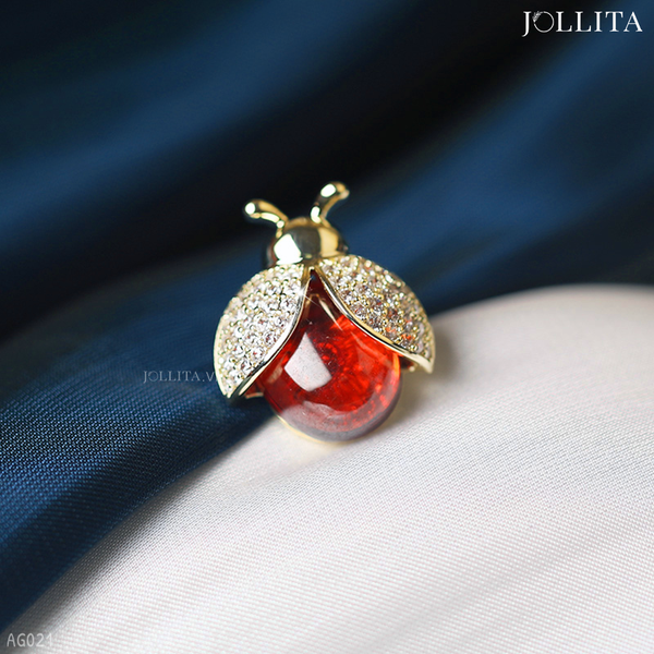  Pin cài áo bọ cánh cam đính đá pha lê đỏ tinh tế 
