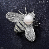  Trâm cài áo Ong trắng đính ngọc trai sang trọng 