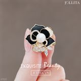  Trâm cài áo hoa trà đen đính ngọc trai thanh lịch 