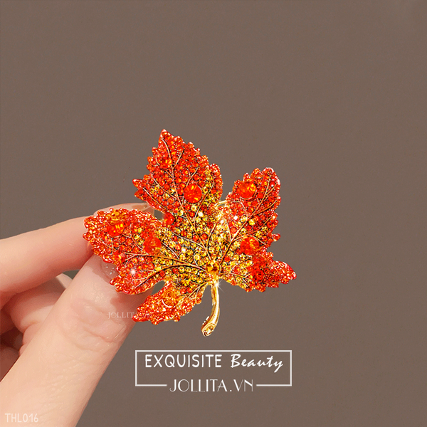  Trâm cài áo lá phong đỏ đính đá zircon sang trọng 