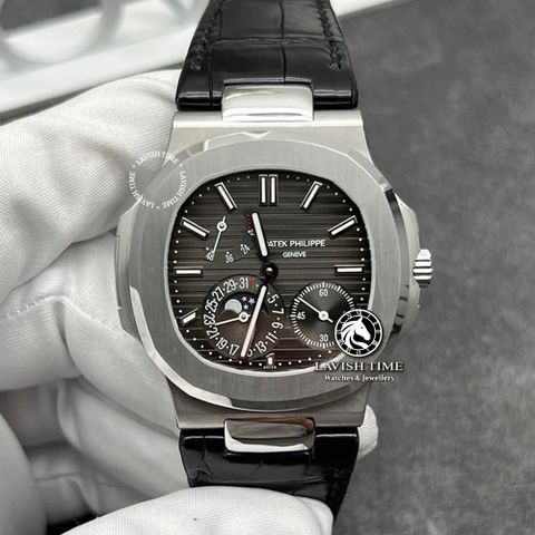 Đồng Hồ Patek Philippe Nautilus 5712G-001 Rep 1:1 Chế Tác Vỏ Vàng Trắng 18K Mặt Xám Dây Da