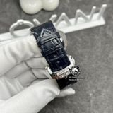 Đồng Hồ Patek Philippe Nautilus 5724/G-001 Rep 1:1 Chế Tác Vỏ Vàng Trắng 18K Niềng Bezel Đính Kim Cương Thiên Nhiên Mặt Xanh Dây Da