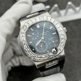 Đồng Hồ Patek Philippe Nautilus 5724/G-001 Rep 1:1 Chế Tác Vỏ Vàng Trắng 18K Niềng Bezel Đính Kim Cương Thiên Nhiên Mặt Xanh Dây Da