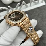 Đồng Hồ Patek Philippe Nautilus 5723/1R-010 Rep 1:1 Chế Tác Vỏ Vàng Khối 18K Niềng Bezel Đính Kim Cương Thiên Nhiên Mặt Nâu Dây Kim Loại
