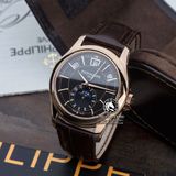 Đồng Hồ Patek Philippe Complications 5205R-010 Rep 1:1 Chế Tác Vỏ Vàng Hồng Mặt Đen Dây Da