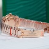 Đồng Hồ Rolex Day-Date 40mm 228235-0025 Rep 1:1 Chế Tác Mặt Số Xanh Lá Olive Cọc Số La Mã Vỏ Vàng Hồng Khối Lượng 185 Gram