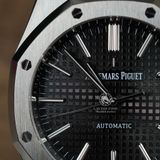 Đồng Hồ Audemars Piguet Royal Oak 15400 Rep 1:1 Vỏ Bạc Mặt Đen Dây Cao Su