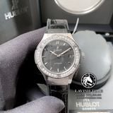 Đòng Hồ Hublot Classic Fusion 38mm Rep 1:1 Chế Tác Vỏ Bạc Độ Niềng Kim Cương Thiên Nhiên Mặt Đen Dây Da 565.NX.1470.LR.1204