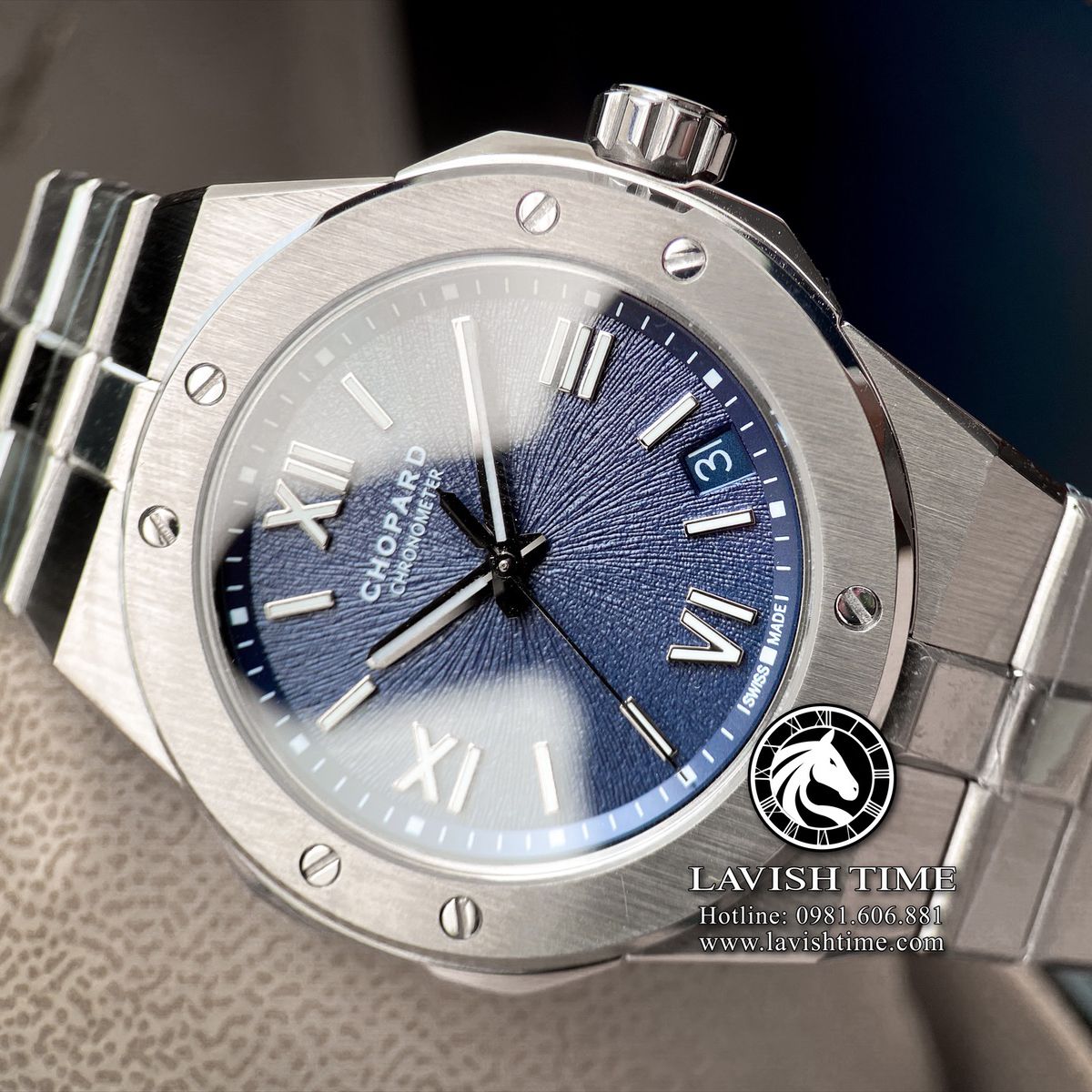 Chopard Alpine Eagle Blue Dial 36mm Automatic Watch 2998601-3001