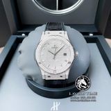 Đồng Hồ Hublot Classic Fusion 42mm Rep 1:1 Chế Tác Vỏ Và Mặt Số Độ Kim Cương Thiên Nhiên - Moissanite Pave 542.NX.9010.LR.1704