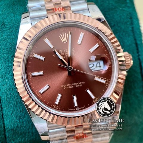 Đồng Hồ Rolex Datejust 41mm 126331-0002 Rep 1:1 Chế Tác Vỏ Demi Bọc Vàng Mặt Nâu Chocolate Cọc Số Vạch Dây Kim Loại Jubilee