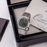 Đồng Hồ Patek Philippe Nautilus 5711/1300A-001 Rep 1:1 Chế Tác Vỏ Bạc Niềng Bezel Đính Đá Baguette Mặt Xanh Lá Dây Kim Loại