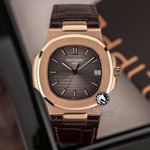 Đồng Hồ Patek Philippe Nautilus 5711R-001 Rep 1:1 Chế Tác Vỏ Vàng Hồng Mặt Nâu Dây Da