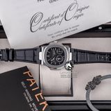 Đồng Hồ Patek Philippe Nautilus 5712G-001 Rep 1:1 Chế Tác Vỏ Bạc Mặt Xám Dây Da