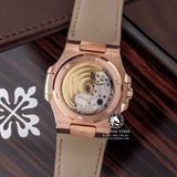 Đồng Hồ Patek Philippe Nautilus 5711R-001 Rep 1:1 Chế Tác Vỏ Vàng Khối 18K Mặt Nâu Dây Da