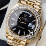 Đồng Hồ Rolex Day-Date 40mm 228348RBR Rep 1:1 Cao Cấp Vỏ Vàng Kim Niềng Bezel Đính Đá Mặt Đen Cọc Số Đính Đá Baguette Dây Kim Loại