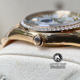 Đồng Hồ Rolex Day-Date 36mm 128348rbr-0017 Rep 1:1 Cao Cấp Vỏ Vàng Kim Niềng Bezel Đính Đá Mặt Xà Cừ Trắng Cọc Số Đính Đá Dây Kim Loại