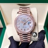 Đồng Hồ Rolex Day-Date 36mm 128345RBR-0028 Rep 1:1 Cao Cấp Vỏ Vàng Hồng Niềng Bezel Đính Đá Mặt Xà Cừ Trắng Dây Kim Loại