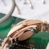 Đồng Hồ Rolex Day-Date 40mm 228235-0056 Rep 1:1 Chế Tác Mặt Số Xà Cừ Vân Mây Cọc Số Đính Kim Cương Moissanite