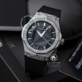 Đồng Hồ Hublot Classic Fusion Orlinski 40mm Rep 1:1 Chế Tác Vỏ Bạc Đính Đá Pave Mặt Số Đen Dây Cao Su Đen 550.NS.1800.RX.1604.ORL19