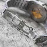 Đồng Hồ Audemars Piguet Royal Oak Frosted-Gold 15454BC.GG.1259BC.03 Rep 1:1 Chế Tác Vỏ Bạc Mặt Đen Dây Kim Loại