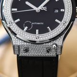 Đồng Hồ Hublot Classic Fusion 42mm Rep 1:1 Chế Tác Vỏ Bạc Độ Kim Cương Thiên Nhiên - Moissanite Pave Mặt Số Đen 542.NX.1171.LR