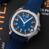 Đồng Hồ Patek Philippe Aquanaut 5168G-001 Rep 1:1 Chế Tác Vỏ Bạc Mặt Xanh Dương Dây Cao Su