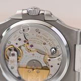 Đồng Hồ Patek Philippe Nautilus 5712/1A-001 Rep 1:1 Chế Tác Vỏ Bạc Mặt Xanh Dây Kim Loại