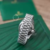 Đồng Hồ Rolex Day-Date 40mm 228239-0033 Rep 1:1 Chế Tác Vỏ Bạc Mặt Xanh Olive Cọc Số La Mã Trọng Lượng 168 Gram Dây Kim Loại