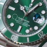 Đồng Hồ Rolex Submariner 116610LV Rep 1:1 Chế Tác Vỏ Bạc Mặt Xanh Lá Cây Dây Kim Loại Oyster