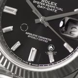 Đồng Hồ Rolex Day-Date 40mm 228239-005 Rep 1:1 Chế Tác Vỏ Bạc Mặt Đen Cọc Số Đính Đá Trọng Lượng 168 Gram Dây Kim Loại