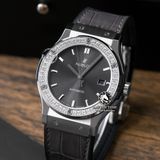 Đồng Hồ Hublot Classic Fusion 42mm Rep 1:1 Chế Tác Vỏ Bạc Niềng Bezel Đính 1 Hàng Đá Mặt Số Xám 542.NX.7071.LR